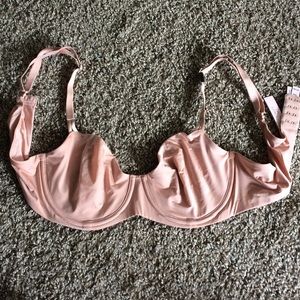 NWT Victoria's Secret "Push-Up w/o Padding" bra